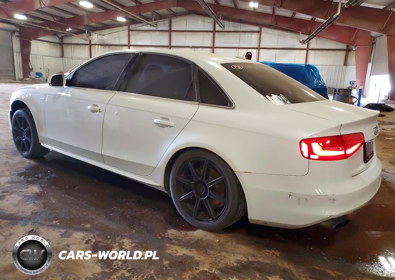 2014 Audi A4 Premium Plus VIN:WAUFFAFL2EN033329 - 2