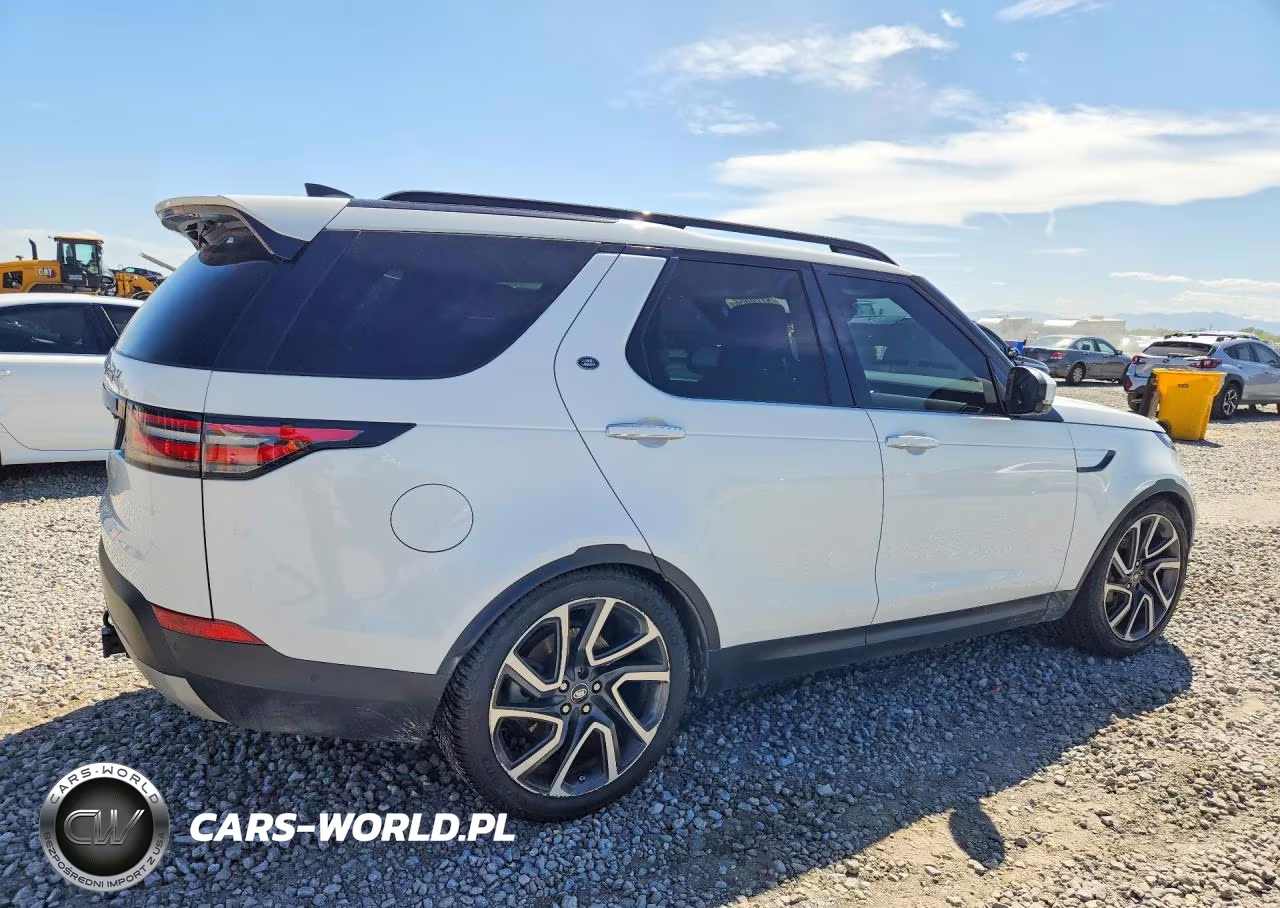 2018 Land Rover Discovery Hse Luxury VIN:SALRT2RV6JA076612 - 3