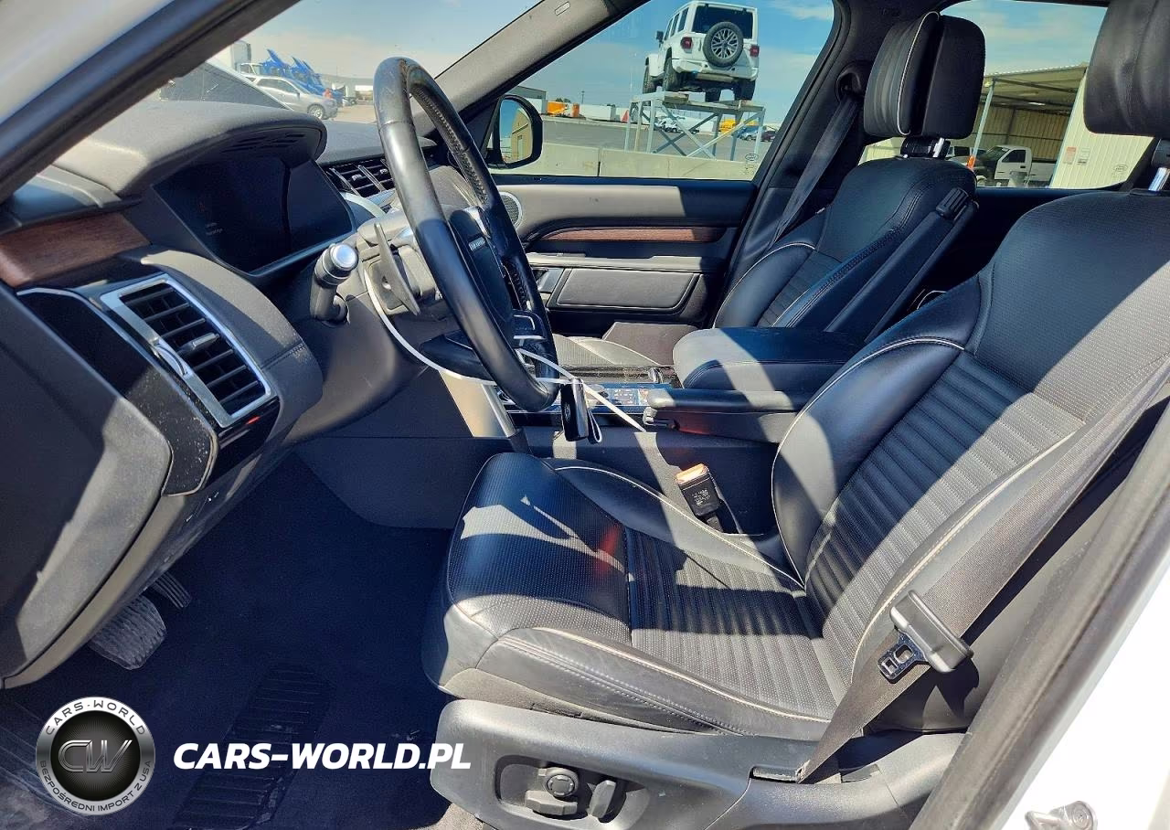 2018 Land Rover Discovery Hse Luxury VIN:SALRT2RV6JA076612 - 7