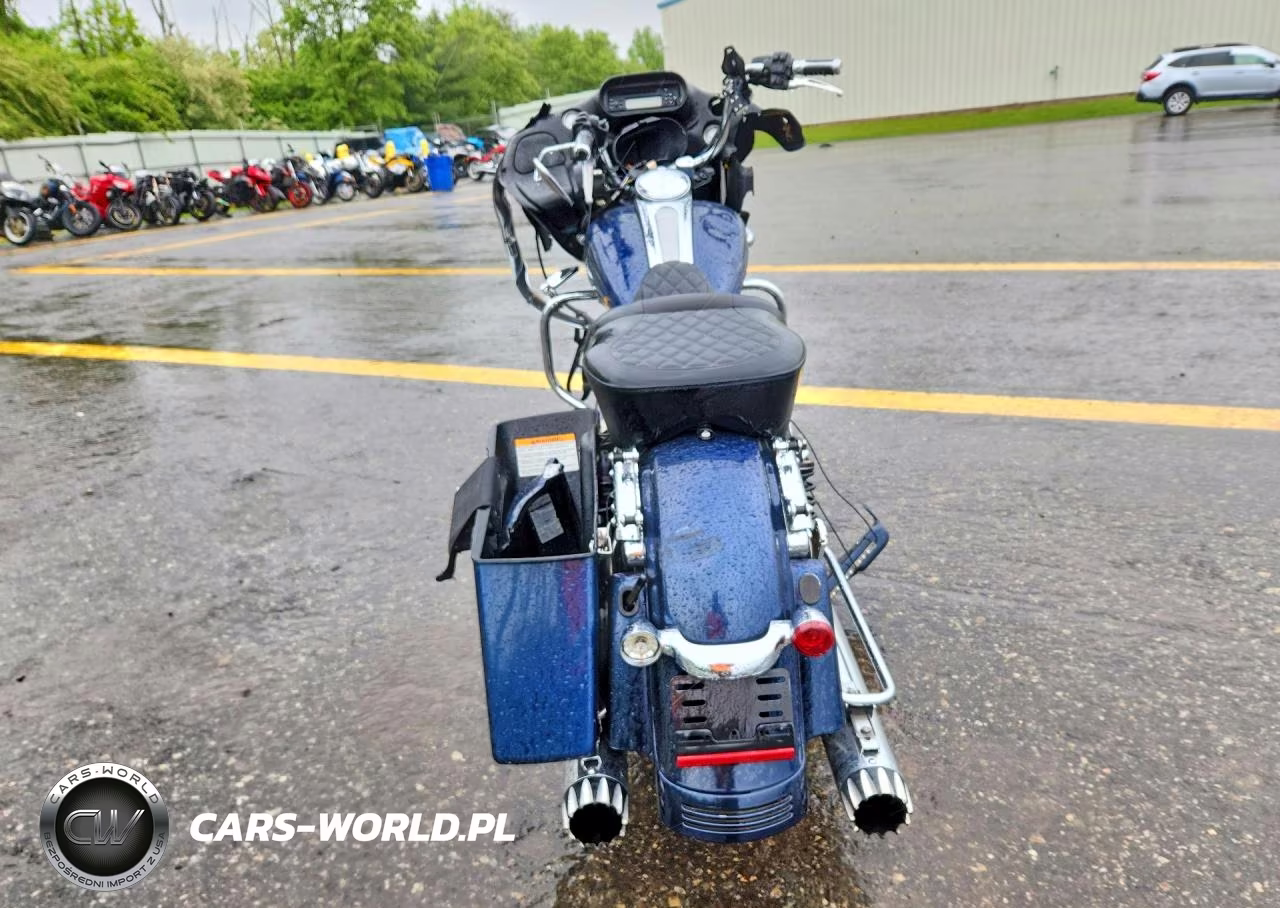 2012 Harley-Davidson Fltrx Road Glide Custom VIN:1HD1KHM11CB604714 - 4