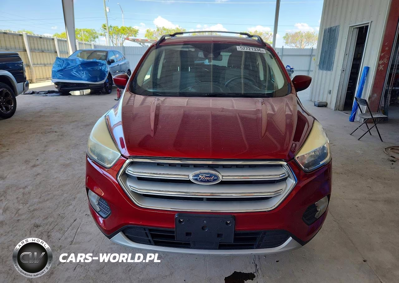 2018 Ford Escape Se VIN:1FMCU9GD7JUA15485 - 5