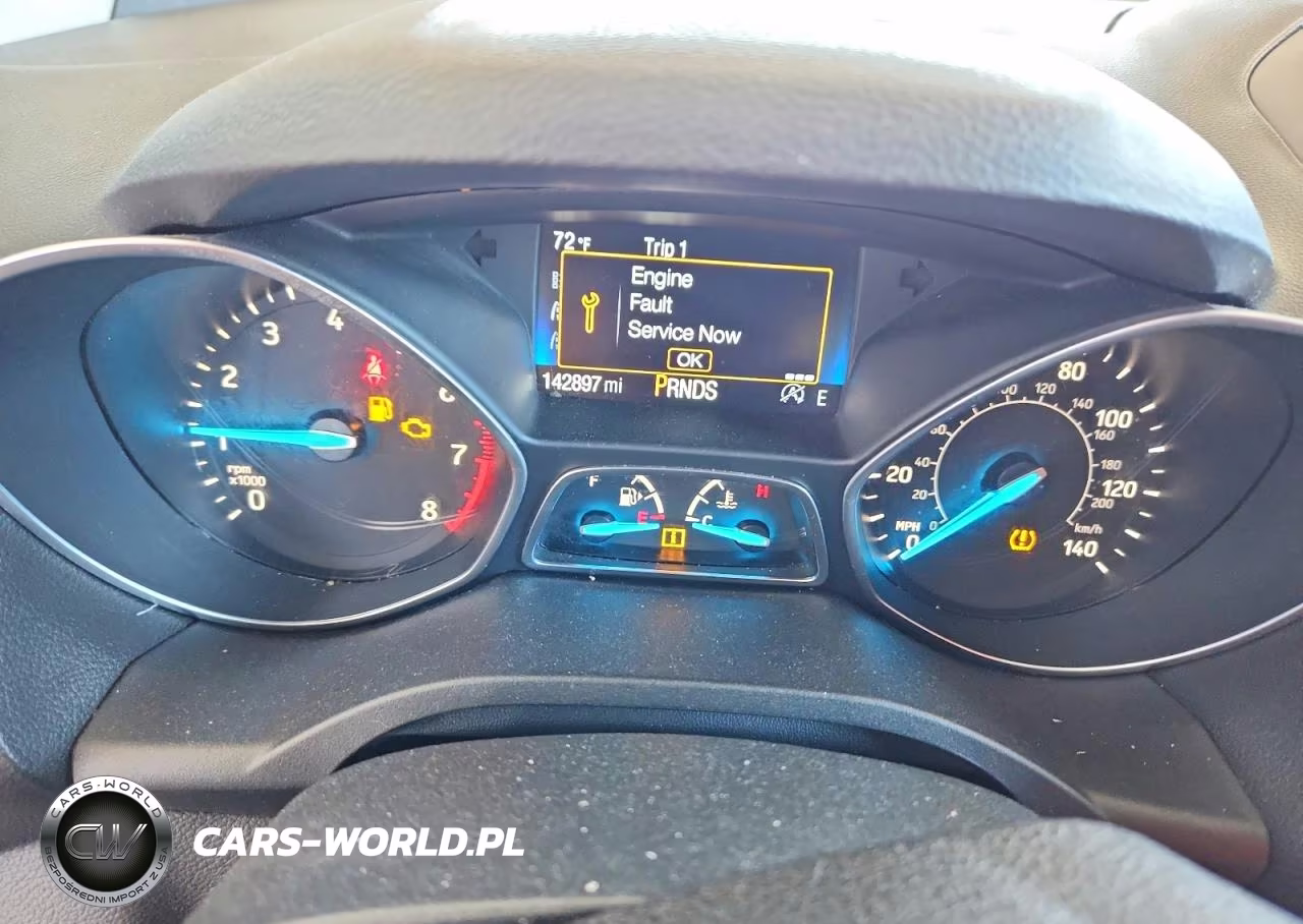 2018 Ford Escape Se VIN:1FMCU9GD7JUA15485 - 9