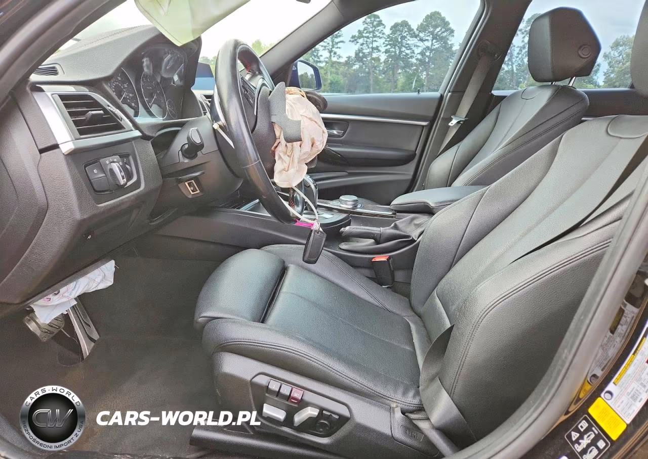 2018 BMW 330 Xi VIN:WBA8D9C56JA616345 - 7