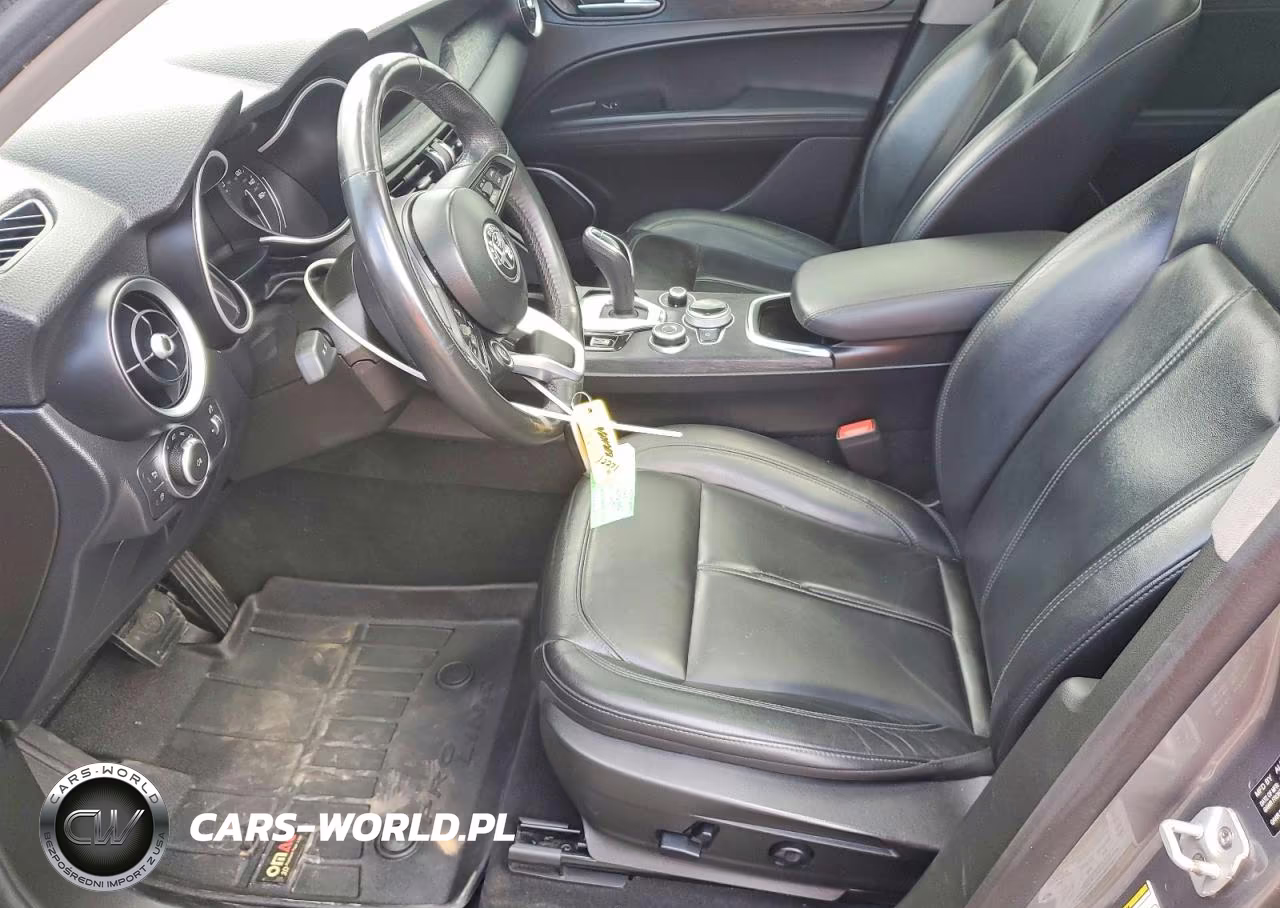 2020 Alfa Romeo Stelvio VIN:ZASPAKANXL7C99176 - 7