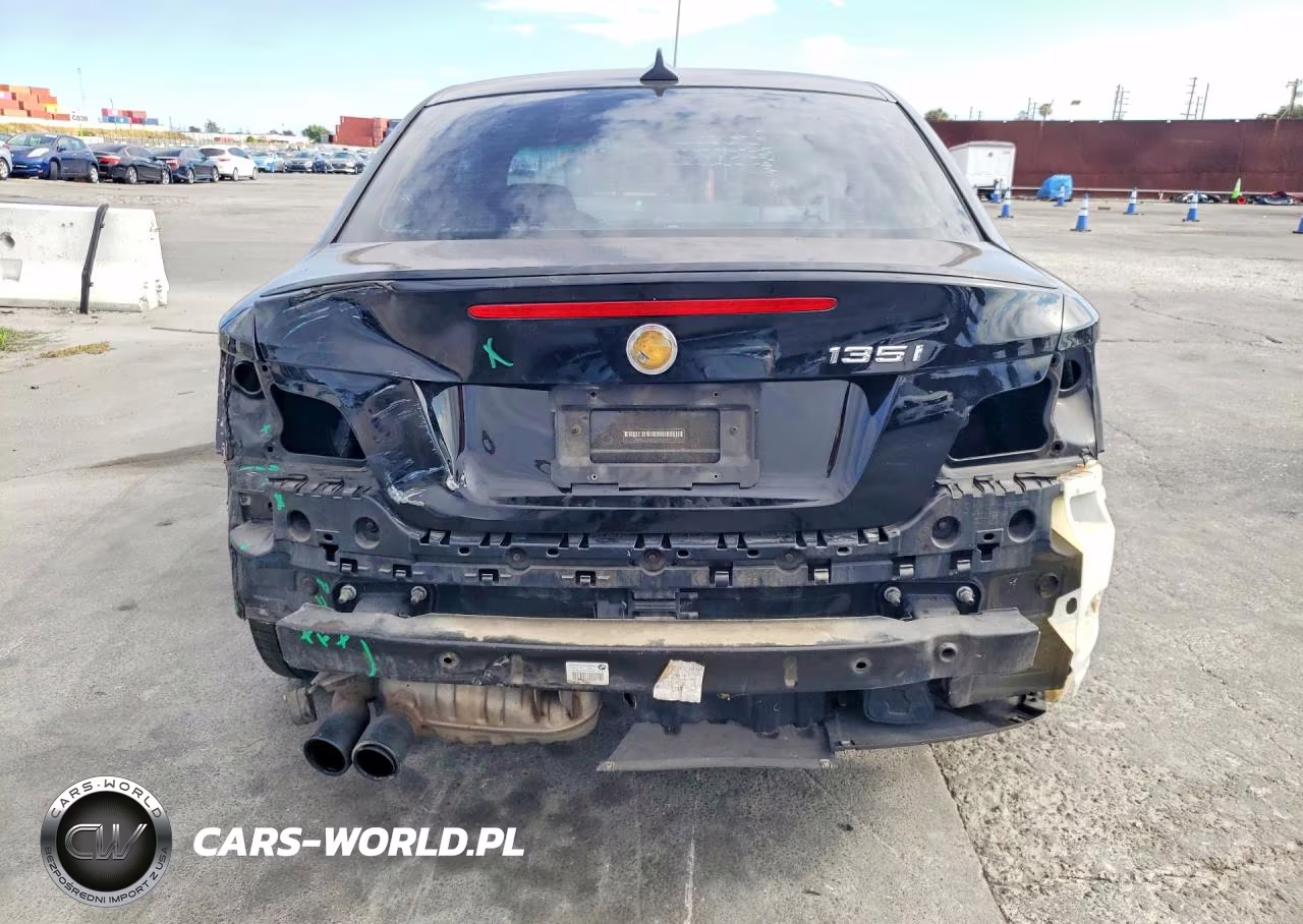 2011 BMW 135I VIN:WBAUC9C58BVM10312 - 6