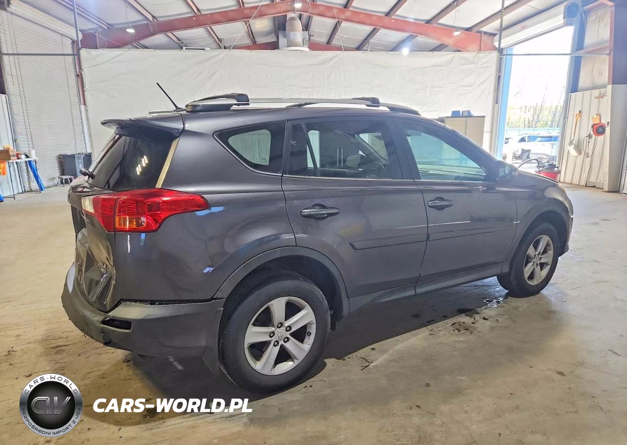 2013 Toyota Rav4 Xle VIN:2T3RFREV4DW070195 - 3