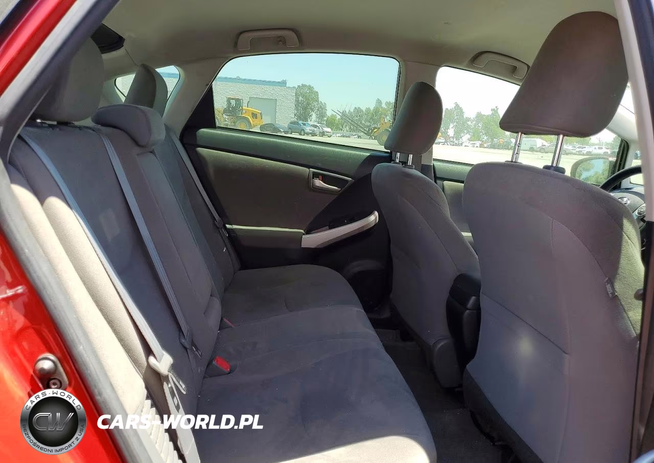 2015 Toyota Prius Three VIN:JTDKN3DU0F0434436 - 10