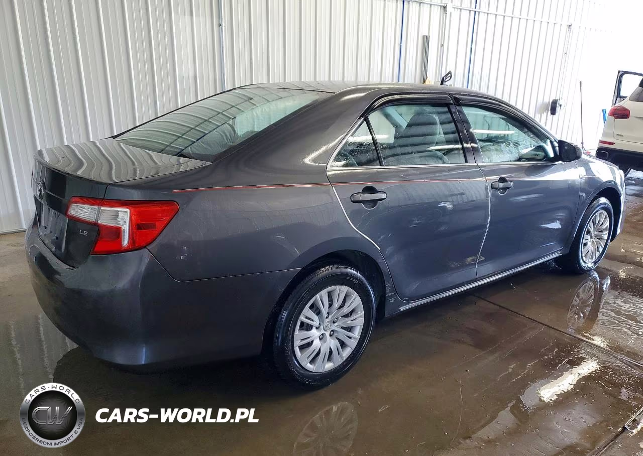 2012 Toyota Camry Le VIN:4T1BF1FK0CU585984 - 3