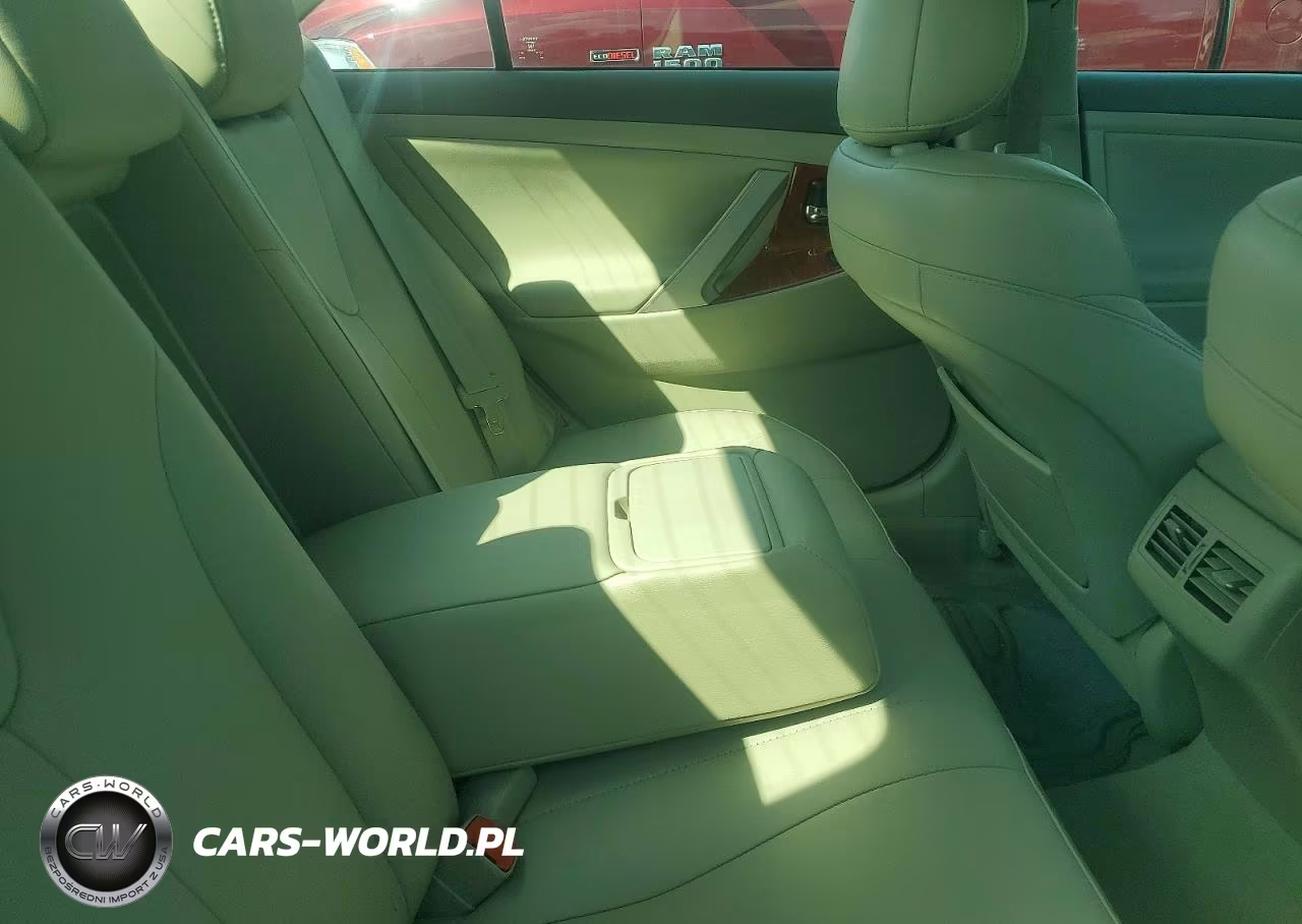 2011 Toyota Camry Xle VIN:4T1BF3EK0BU727908 - 10