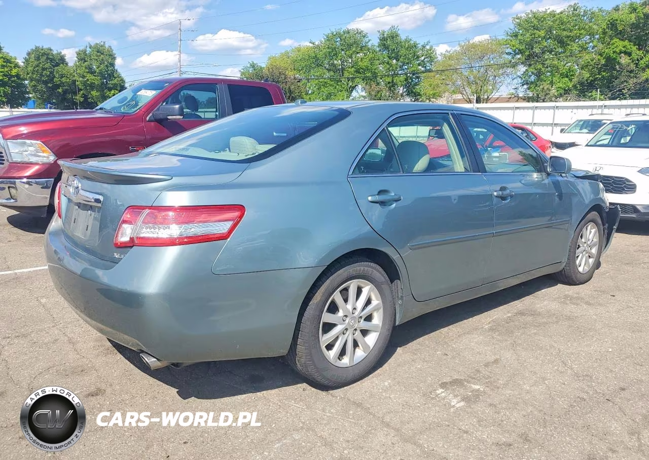 2011 Toyota Camry Xle VIN:4T1BF3EK0BU727908 - 3