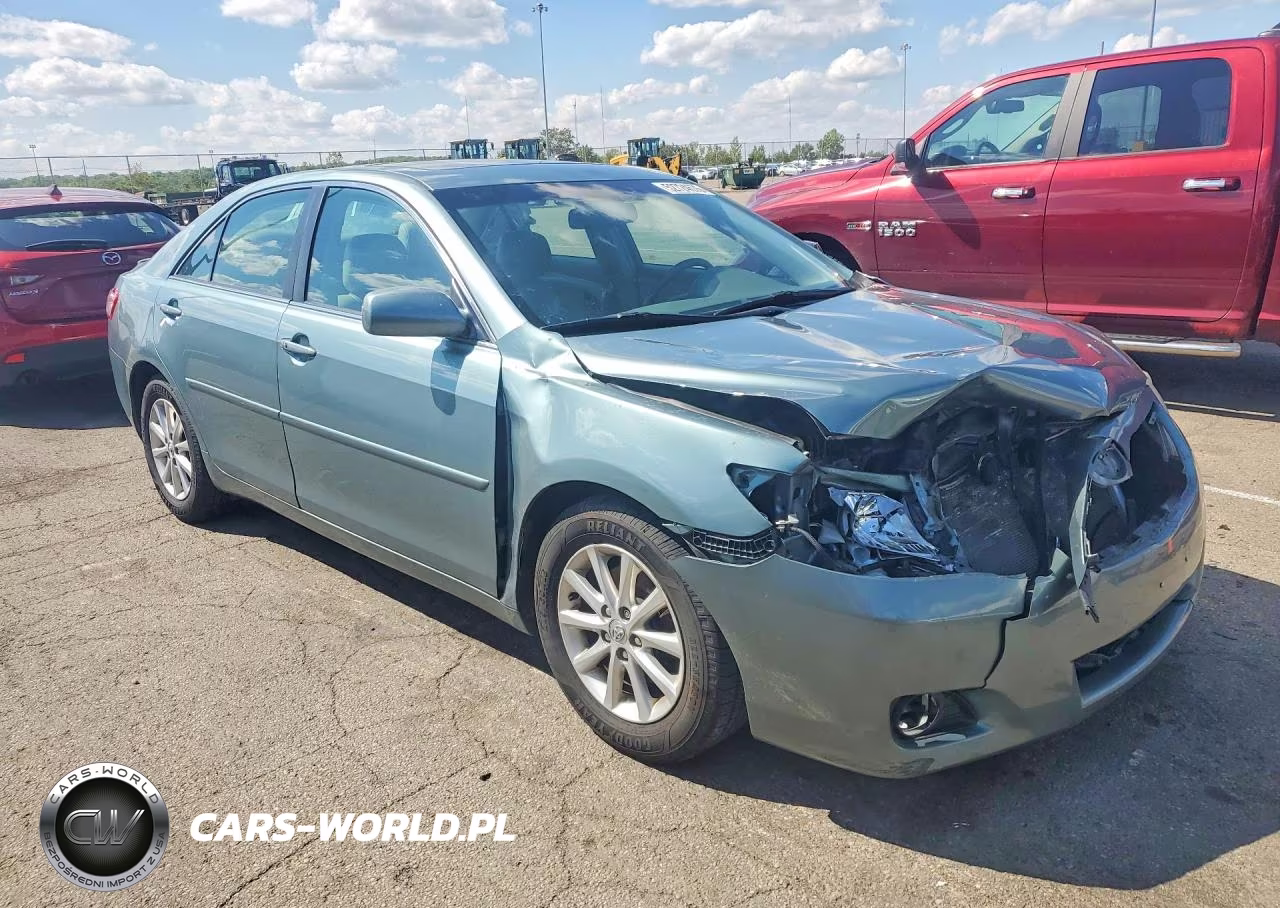 2011 Toyota Camry Xle VIN:4T1BF3EK0BU727908 - 4