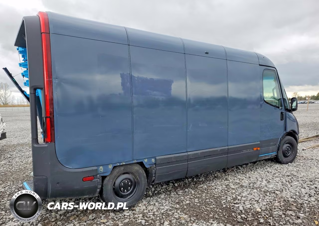 2023 Rivian Edv 700 Delivery Van VIN:7FCEHEB77PN014541 - 3