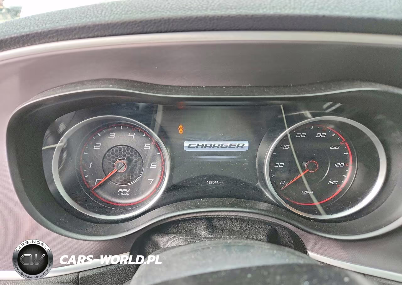 2019 Dodge Charger Sxt VIN:2C3CDXBG4KH707237 - 9
