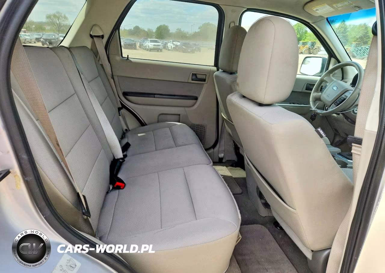 2011 Ford Escape Hybrid VIN:1FMCU4K37BKC65792 - 10