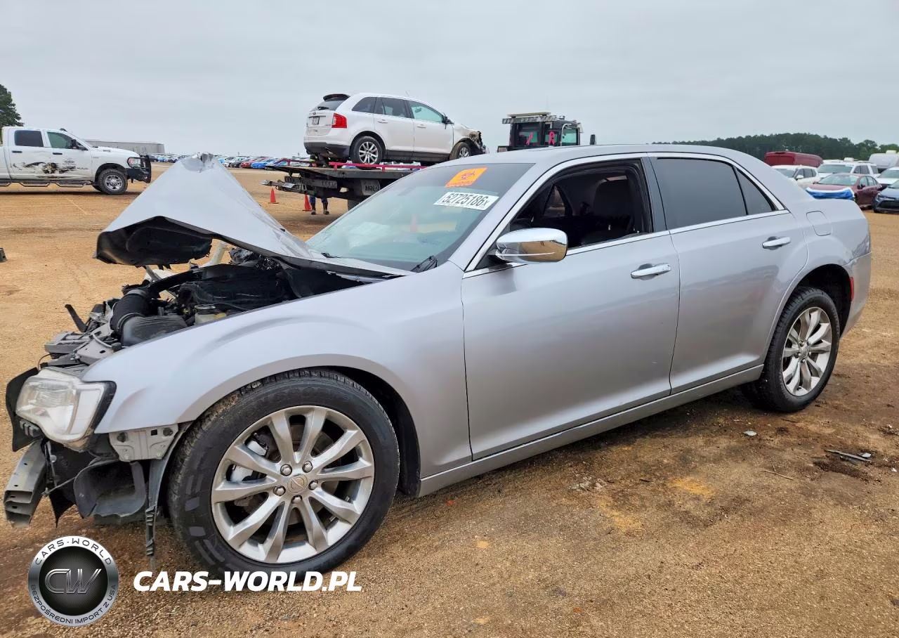 2018 Chrysler 300 Limited