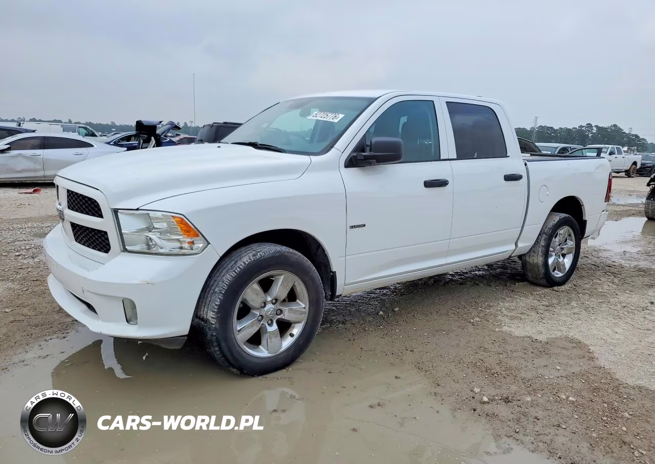 2019 Ram 1500 Classic Express 4X2 5'7 Box