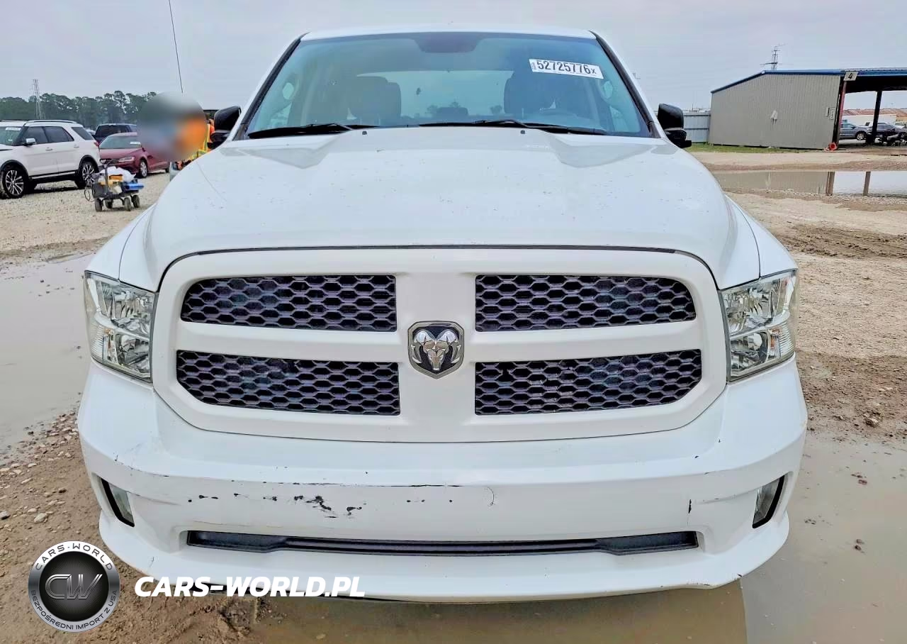 2019 Ram 1500 Classic Express 4X2 5'7 Box VIN:1C6RR6KG1KS621384 - 5