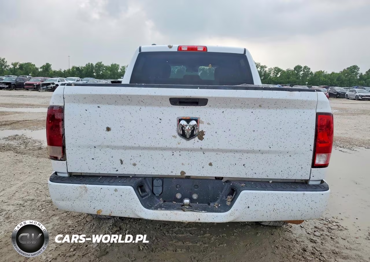 2019 Ram 1500 Classic Express 4X2 5'7 Box VIN:1C6RR6KG1KS621384 - 6