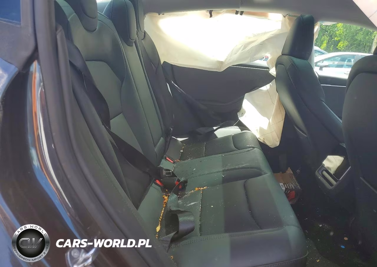 2025 Tesla Model 3 VIN:5YJ3E1EA9SF980158 - 10