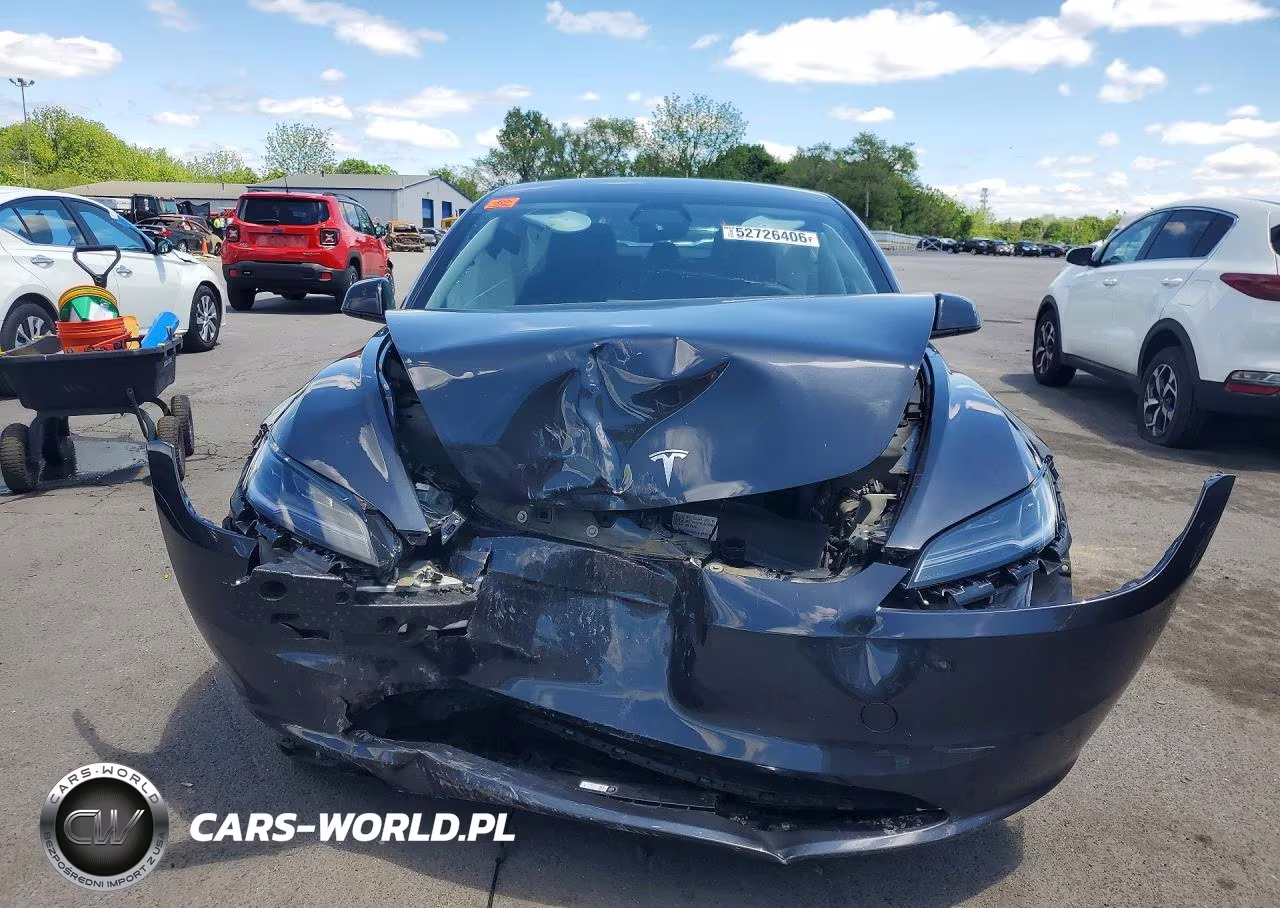 2025 Tesla Model 3 VIN:5YJ3E1EA9SF980158 - 5