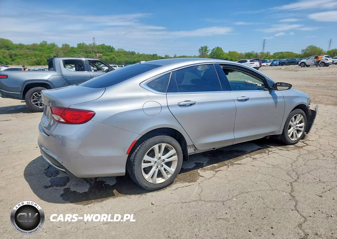 2016 Chrysler 200 Limited VIN:1C3CCCAB4GN115921 - 3