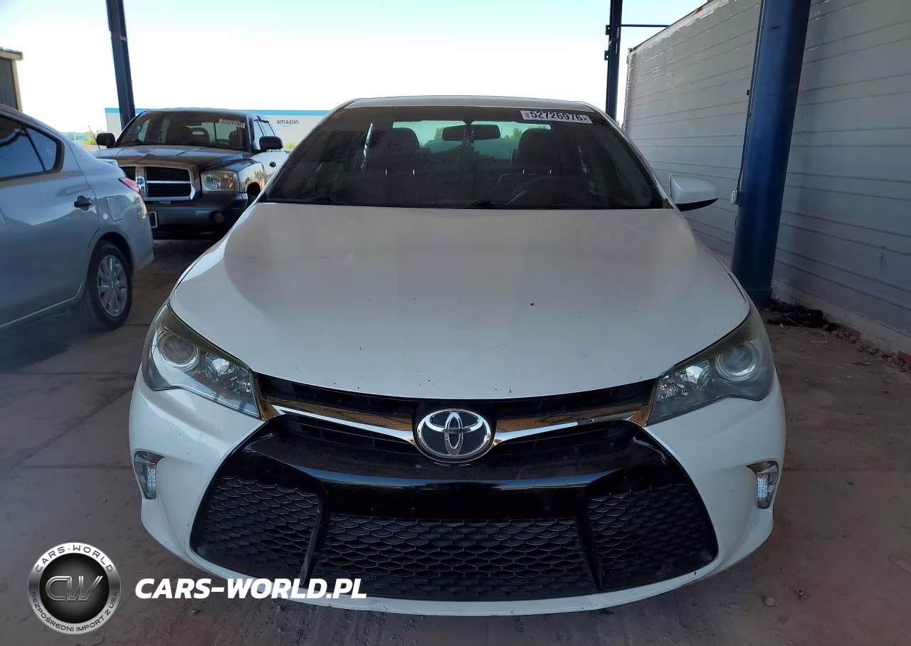 2015 Toyota Camry Se VIN:4T1BF1FK4FU049298 - 5