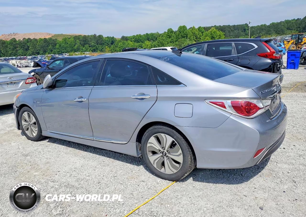 2015 Hyundai Sonata Hybrid Limited VIN:KMHEC4A41FA128008 - 2