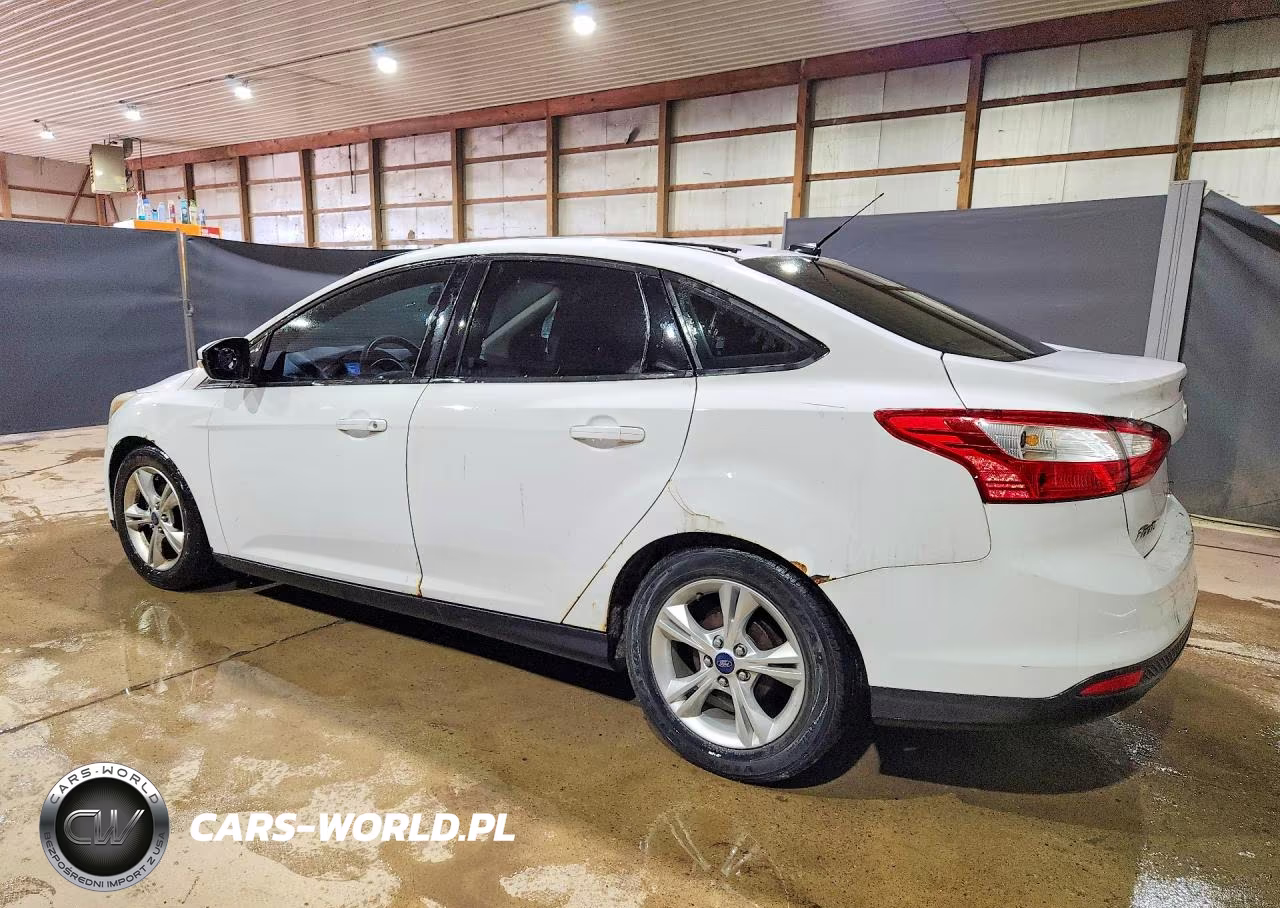 2014 Ford Focus Se VIN:1FADP3F22EL124256 - 2