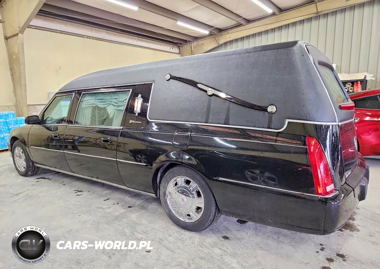 2011 Cadillac Professional Chassis VIN:1GE8K8C60BU500304 - 2