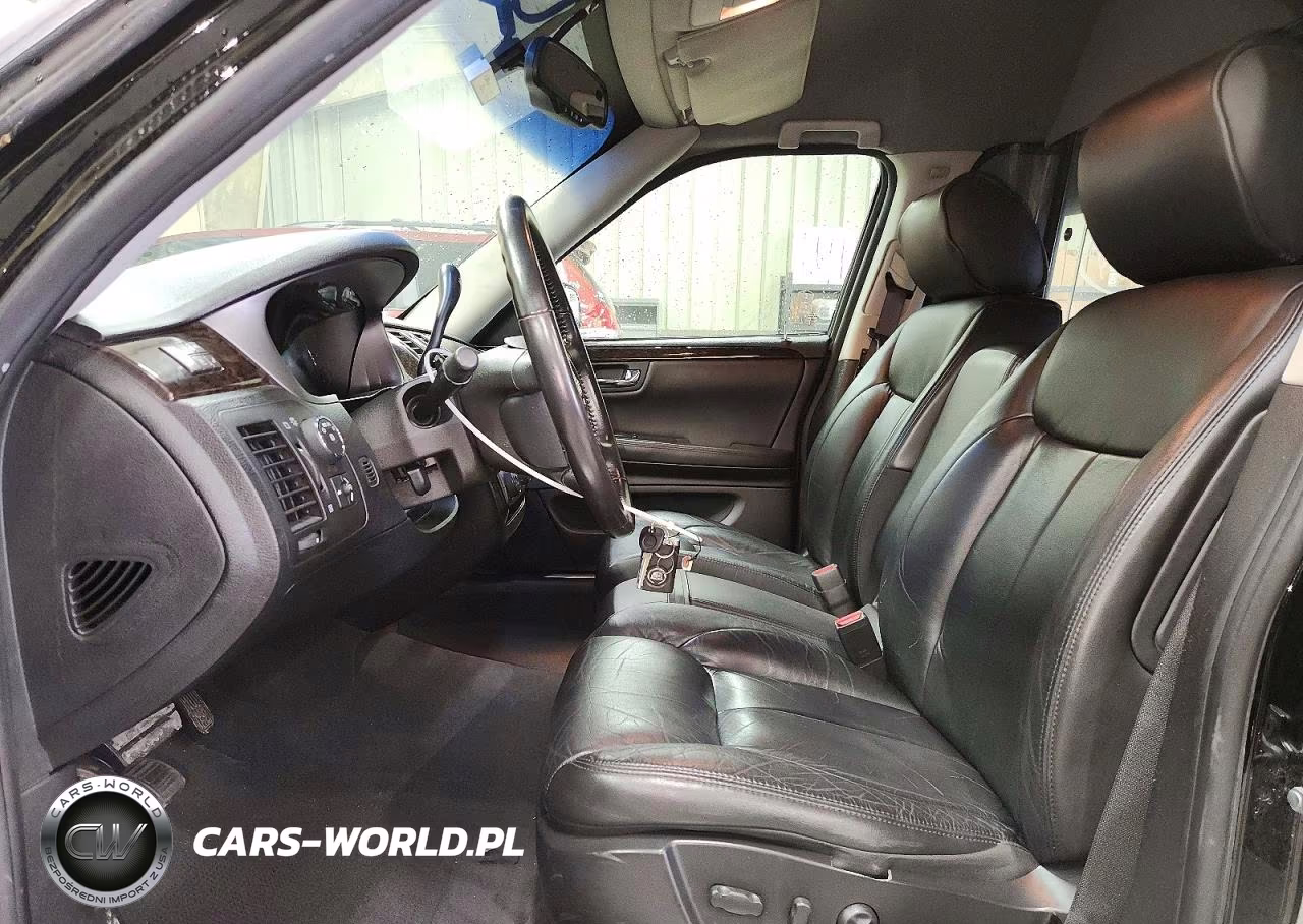 2011 Cadillac Professional Chassis VIN:1GE8K8C60BU500304 - 7