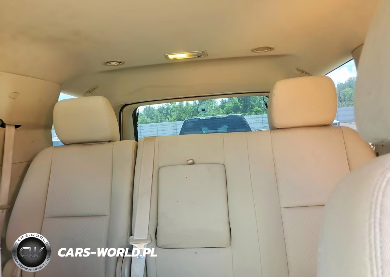 2011 Chevrolet Tahoe C1500 Ls VIN:1GNSCAE00BR384043 - 10