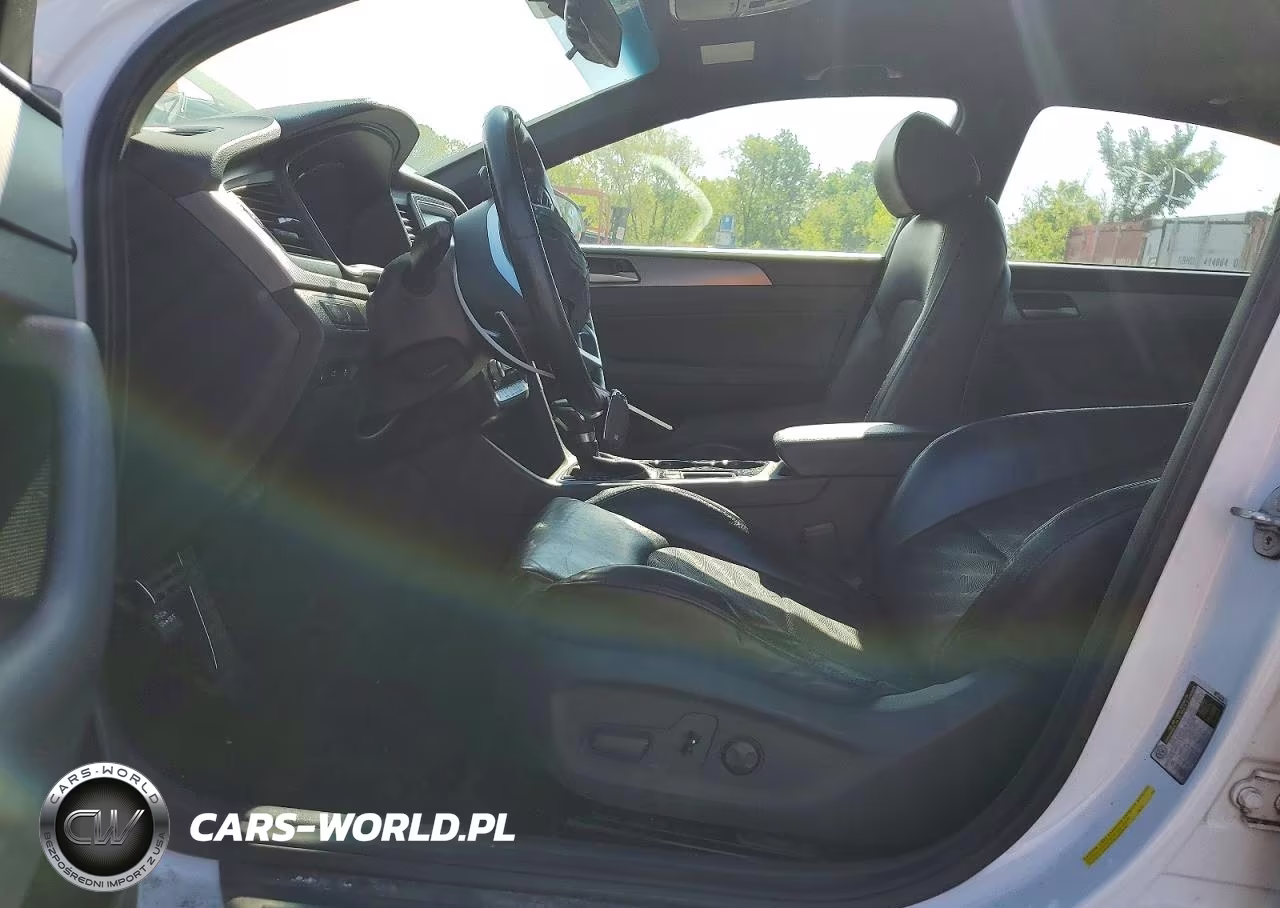 2018 Hyundai Sonata Sport VIN:5NPE34AF4JH646864 - 7
