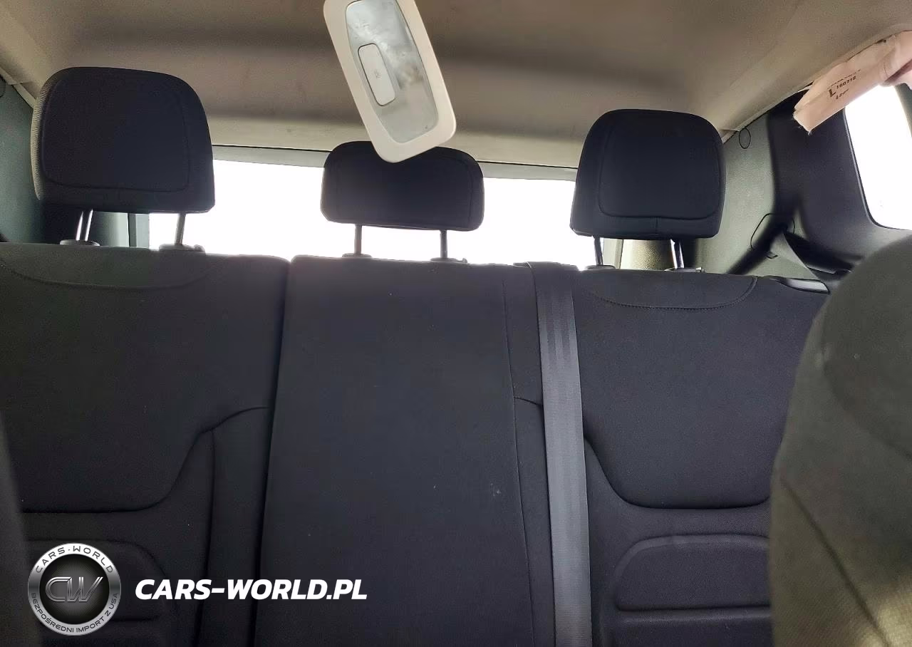 2018 Jeep Renegade Latitude VIN:ZACCJABB5JPJ19718 - 10
