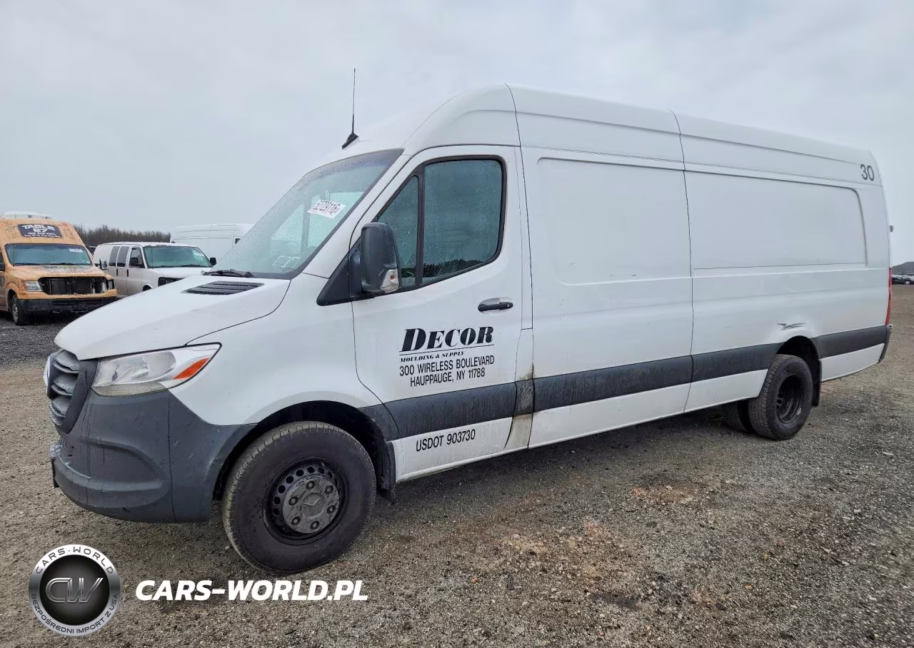 2022 Mercedes-Benz Sprinter 3500