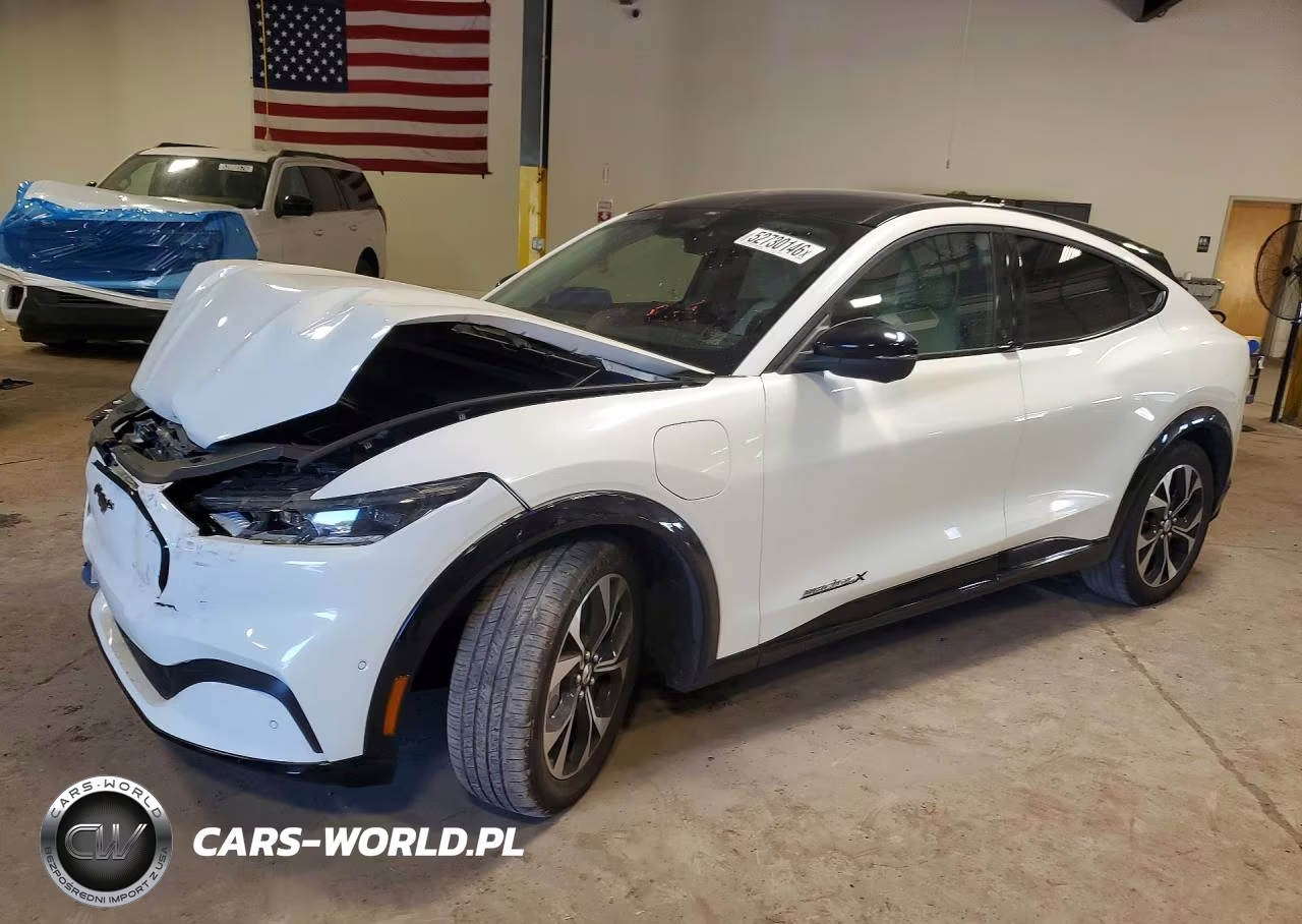 2021 Ford Mustang Mach-E Premium
