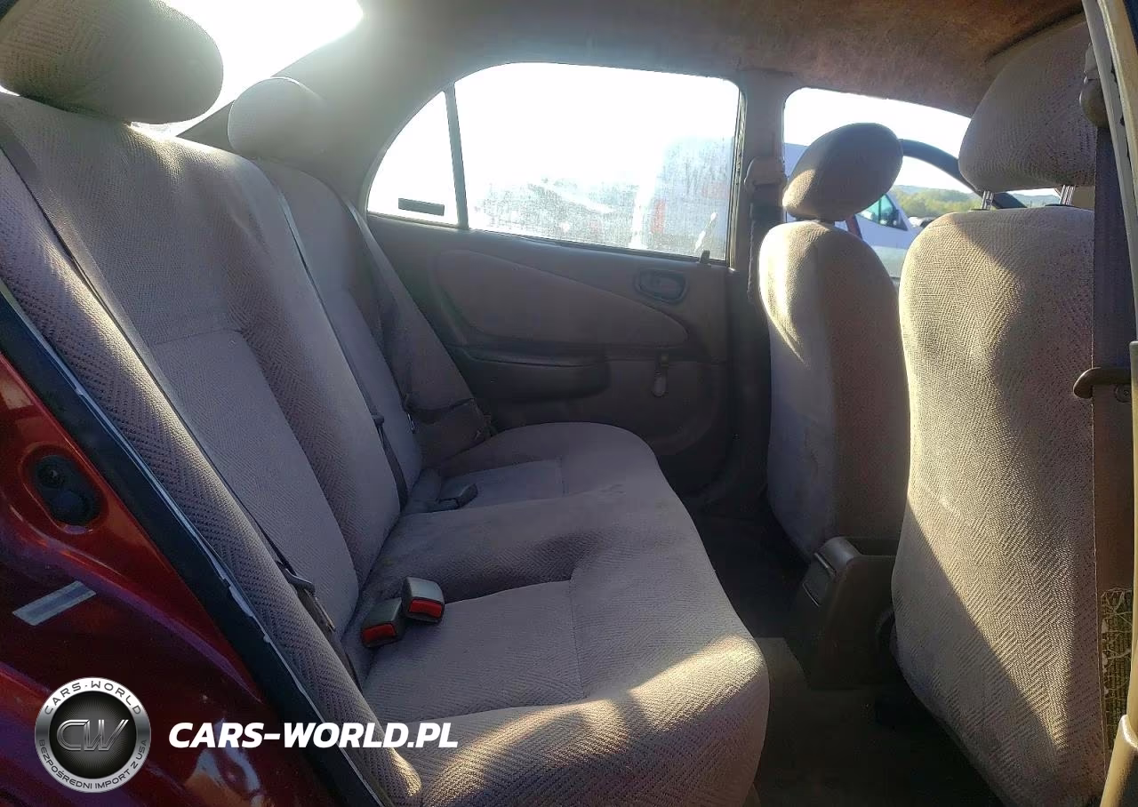 1999 Chevrolet Geo Prizm Base VIN:1Y1SK5286XZ403761 - 10