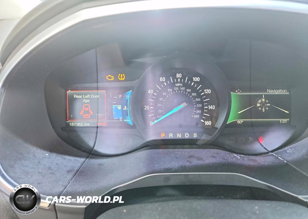 2018 Ford Edge Titanium VIN:2FMPK4K95JBB43324 - 9