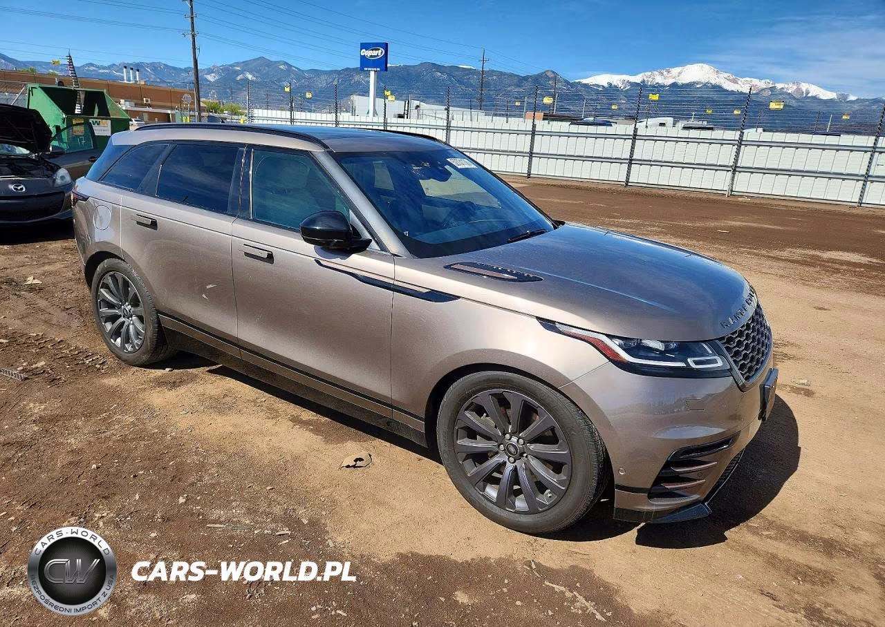 2018 Land Rover Range Rover Velar R-Dynamic Se VIN:SALYL2RV2JA747754 - 4