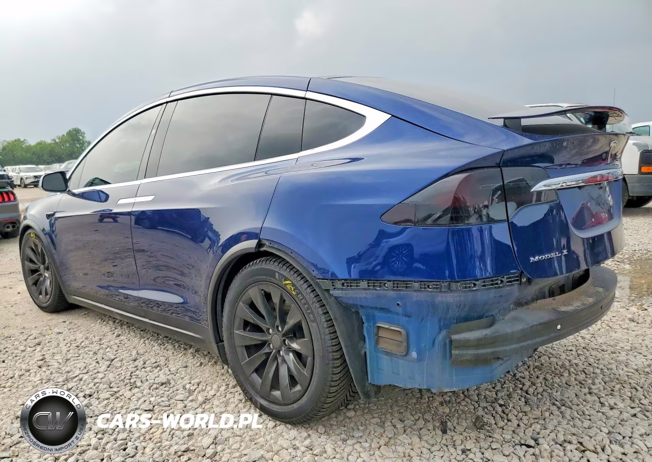 2017 Tesla Model X VIN:5YJXCBE23HF042560 - 2