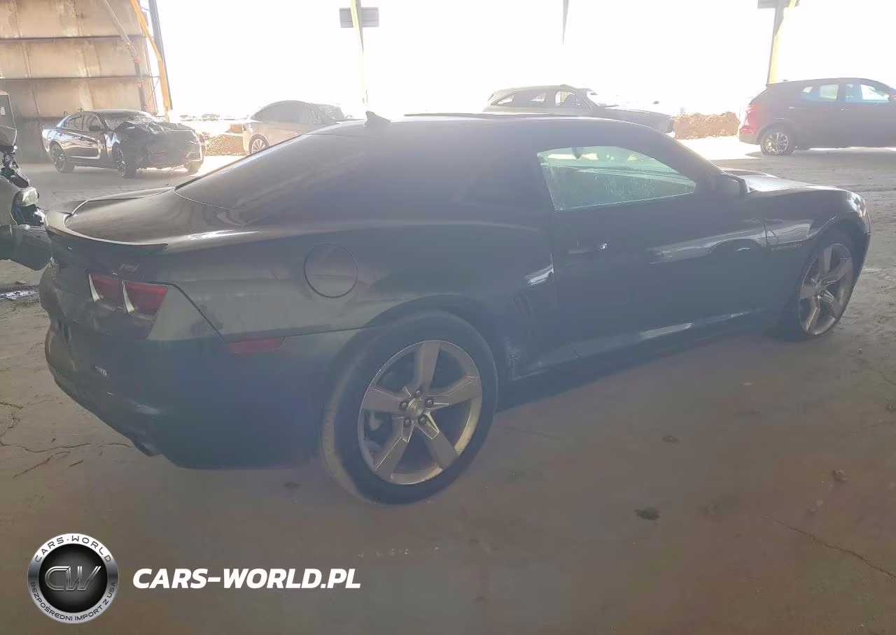 2011 Chevrolet Camaro Lt VIN:2G1FC1ED5B9174988 - 3