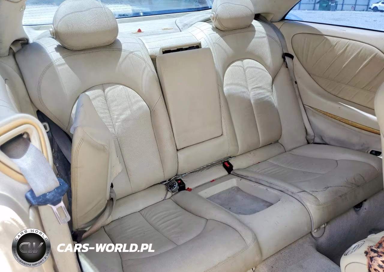 2006 Mercedes-Benz Clk 350 VIN:WDBTJ56HX6F199115 - 10