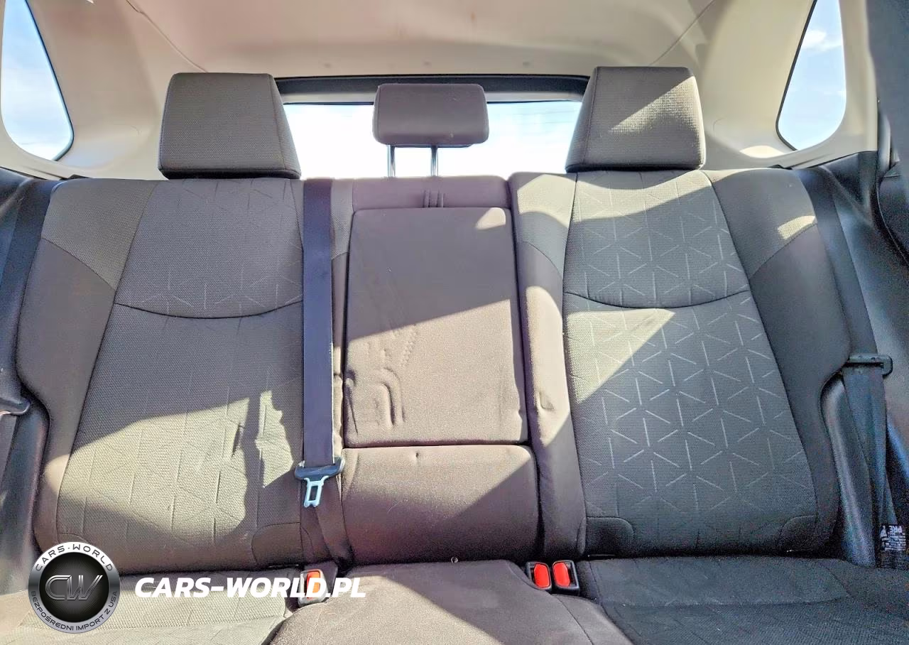 2022 Toyota Rav4 Xle VIN:2T3W1RFV4NW194467 - 10