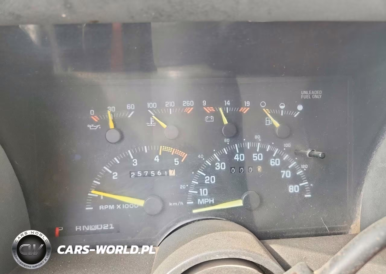 1992 GMC Sierra K2500 VIN:2GTGK29KXN1505435 - 9