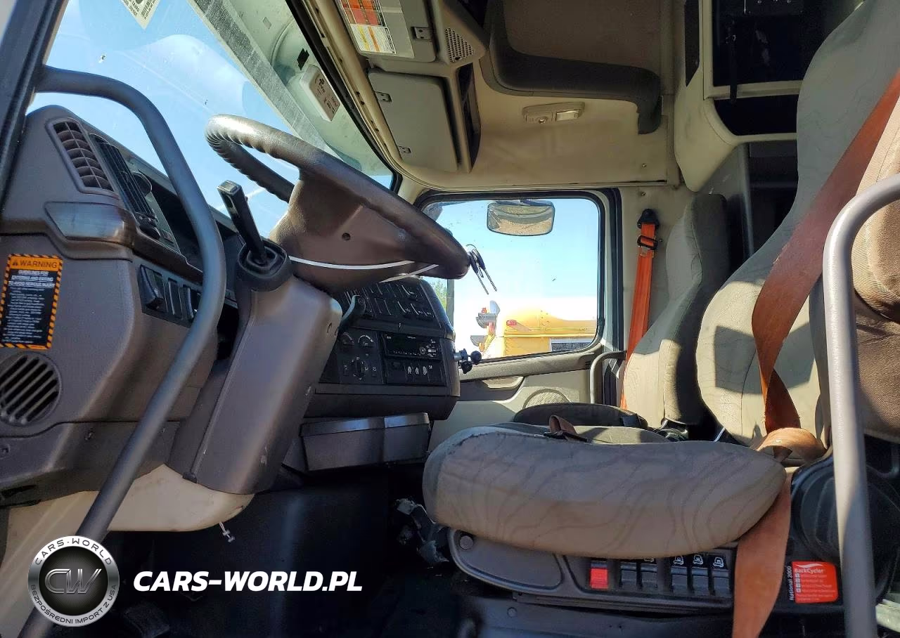 2018 Volvo Vnl Semi Truck VIN:4V4NC9EH4JN996038 - 5