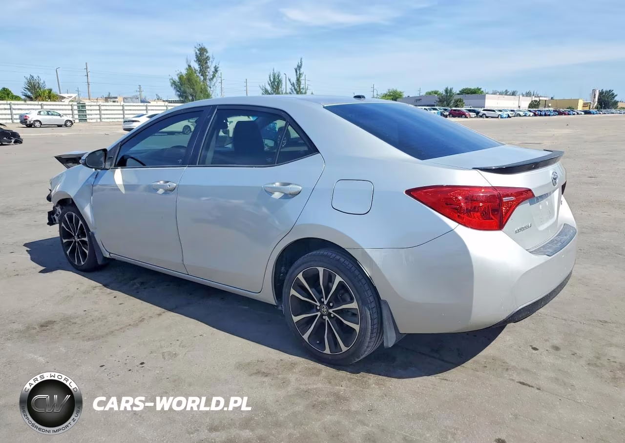 2017 Toyota Corolla Se VIN:2T1BURHE4HC765392 - 2