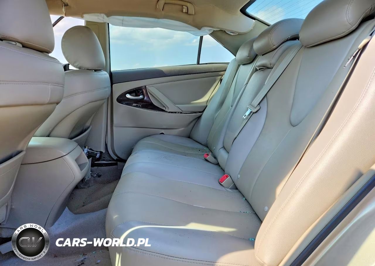 2010 Toyota Camry Le VIN:4T1BF3EK9AU068306 - 10