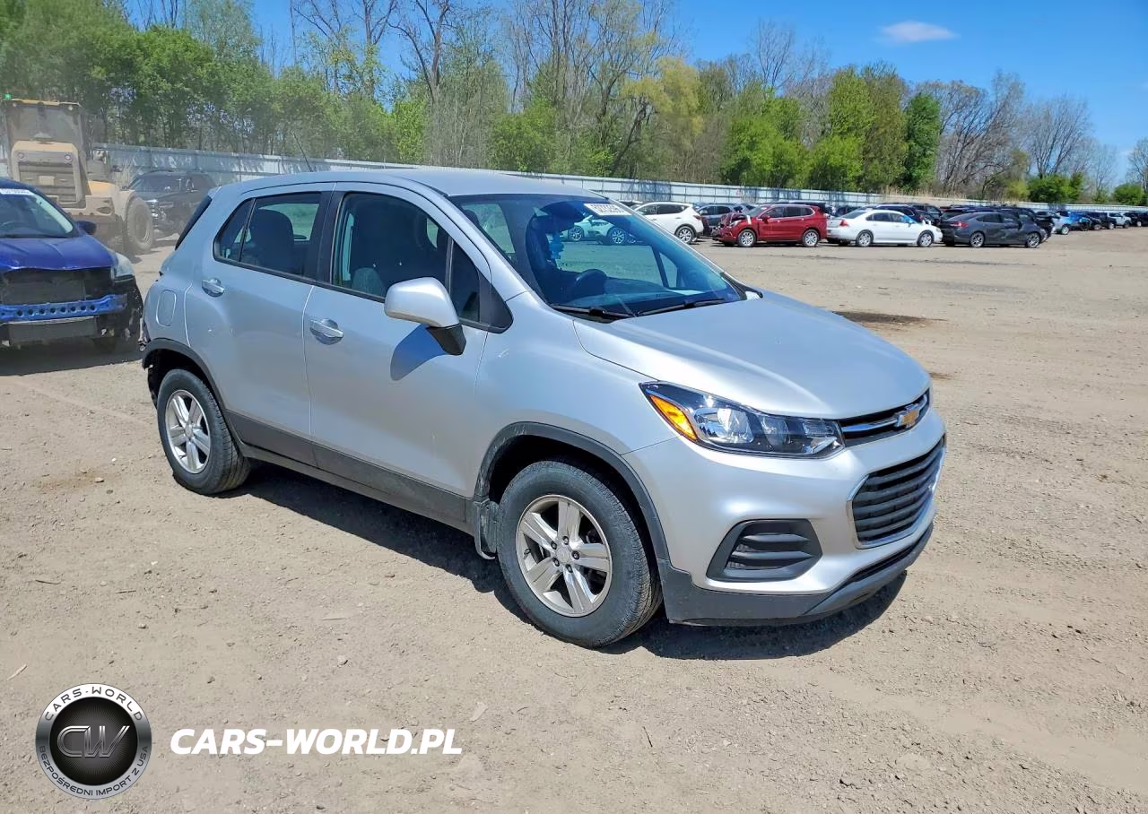 2019 Chevrolet Trax Ls VIN:3GNCJKSB9KL318555 - 4