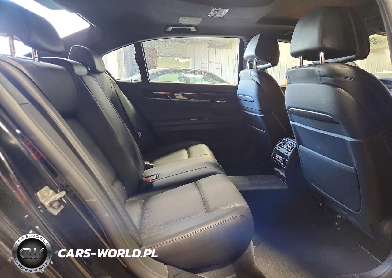 2015 BMW 750 Lxi VIN:WBAYF8C53FD655193 - 10