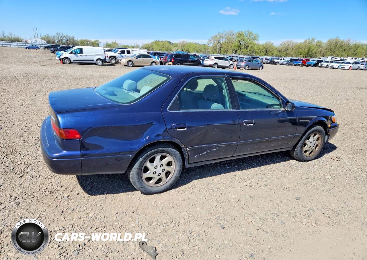 1999 Toyota Camry Le V6 VIN:4T1BF22K0XU931663 - 3