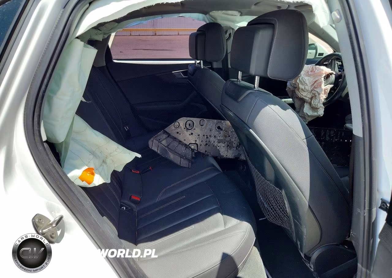 2020 Audi A4 Premium VIN:WAUGMAF47LN011598 - 10
